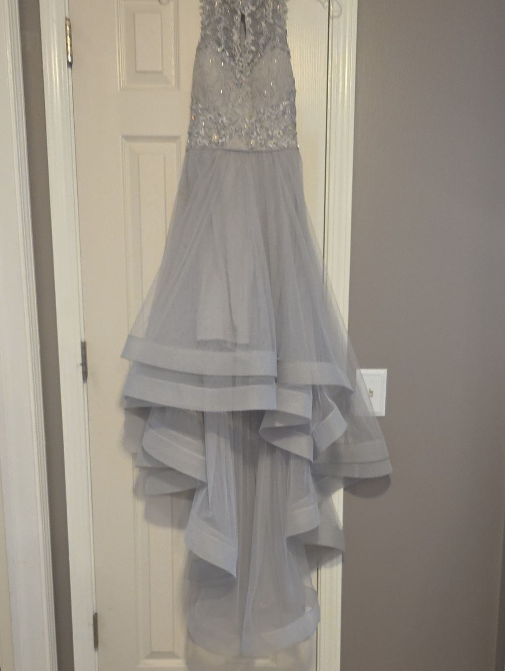 Women's Silver Tulle High-Low Party Dress